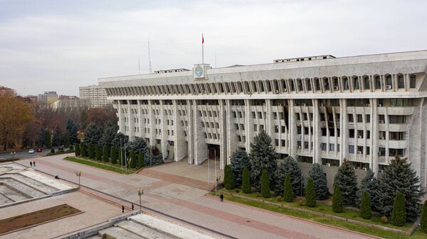 Здание Жогорку Кенеша. Архивное фото - Sputnik Кыргызстан
