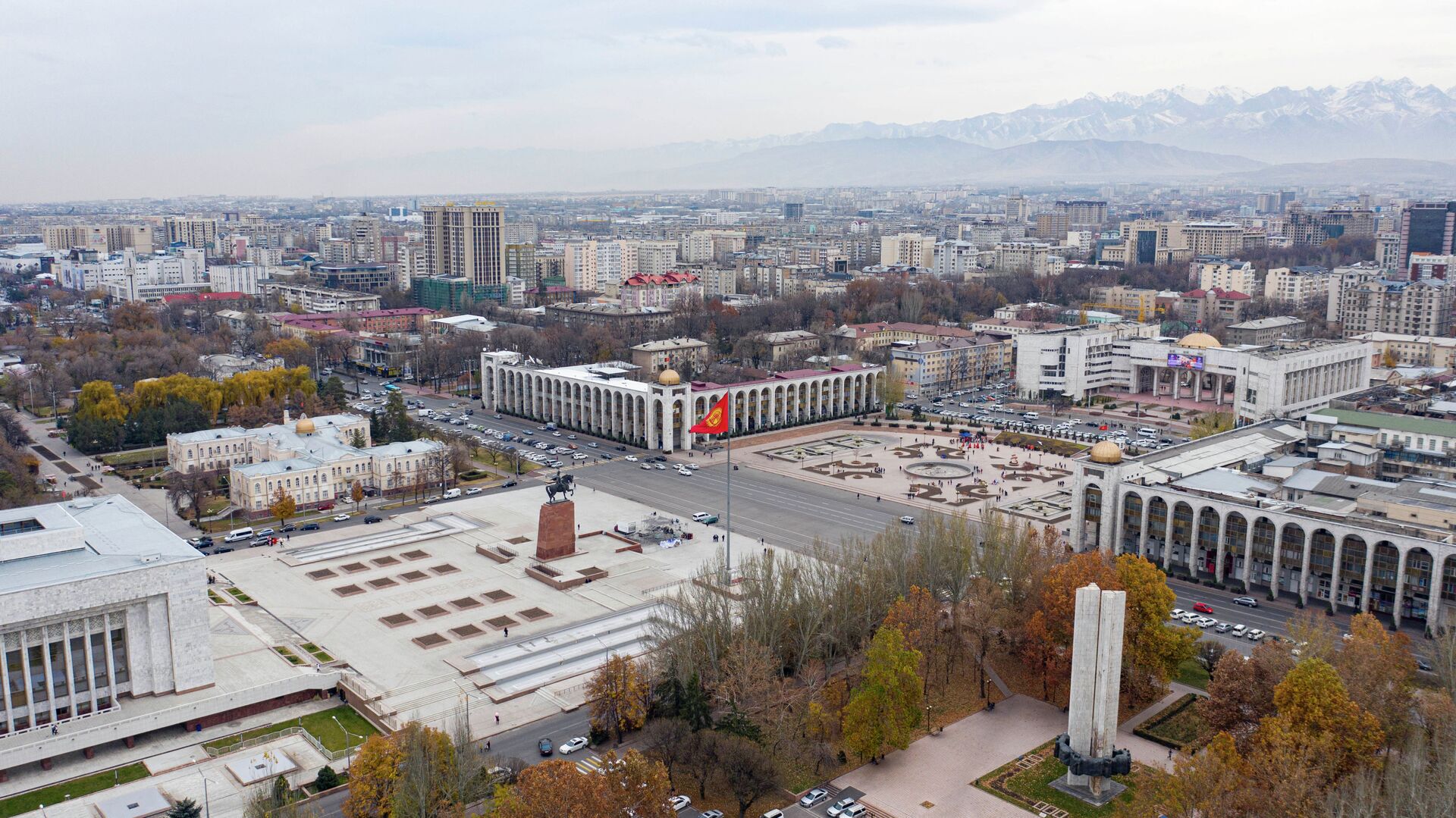 Площадь Ала-Тоо в Бишкеке. Архивное фото - Sputnik Кыргызстан, 1920, 04.11.2022