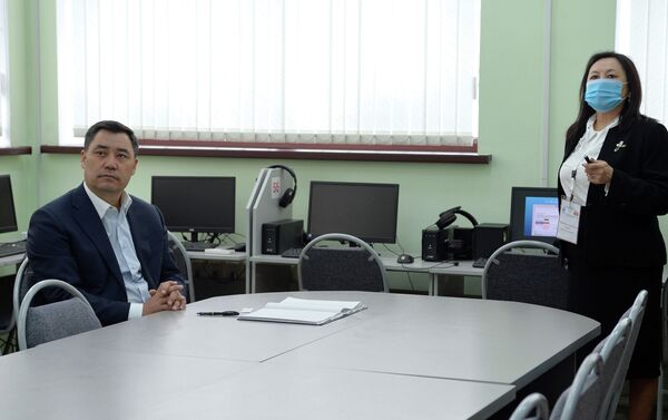 Экзамен на знание государственного языка состоит из пяти субтестов - Sputnik Кыргызстан