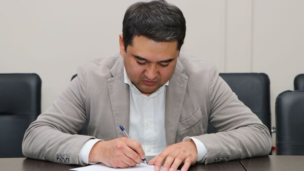 Претендент на должность президента КР Бактыбек Калмаматов - Sputnik Кыргызстан