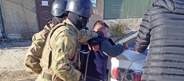  Джалал-Абаде 34-летний член ОПГ, отбывающий наказание в колонии, вымогал у предпринимателя крупную сумму денег - Sputnik Кыргызстан