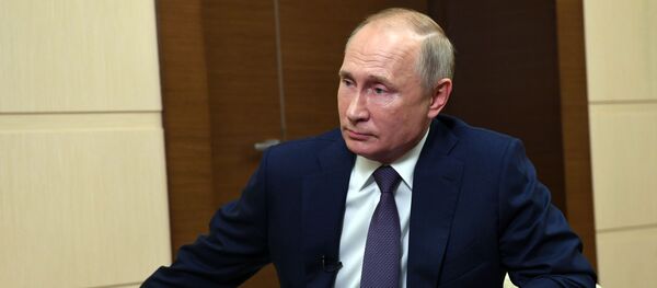 Президент РФ В. Путин ответил на вопросы СМИ по ситуации в Нагорном Карабахе - Sputnik Кыргызстан