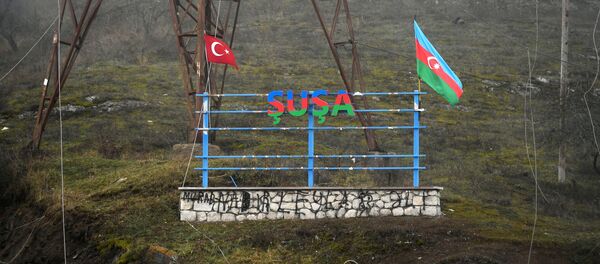 Тоолу Карабахтагы Түркиянын жана Азербайджандын желектери - Sputnik Кыргызстан