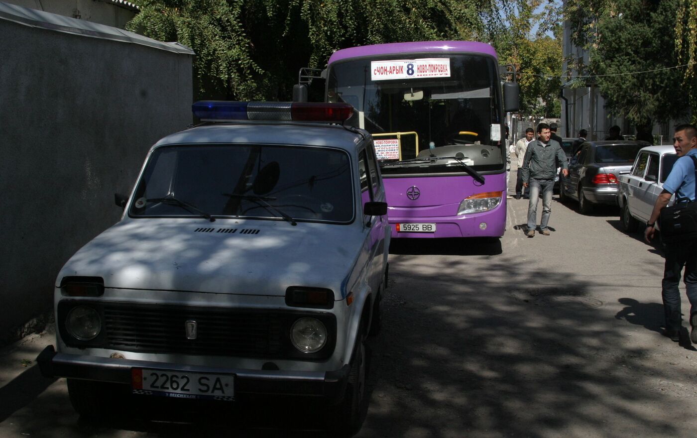 Захватил автобус с пассажирами под Бишкеком и угрожал взорвать — громкое  дело - 20.11.2020, Sputnik Кыргызстан