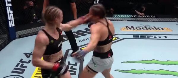 Майянын кашын жарып салды. Шевченко чемпиондугун коргогон беттештин видеосу - Sputnik Кыргызстан