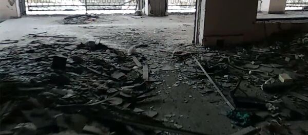 Экскурсия по зданию Генпрокуратуры, сгоревшему в 2010 году. Видео - Sputnik Кыргызстан