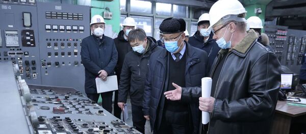 Коопсуздук кеңешинин катчысы Рыскелди Мусаев Бишкек ЖЭБинин иши менен таанышты - Sputnik Кыргызстан