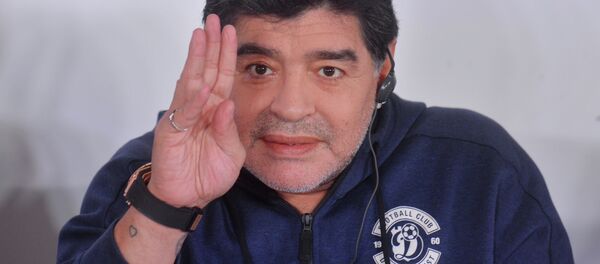 Диего Марадона прибыл в Брест - Sputnik Кыргызстан