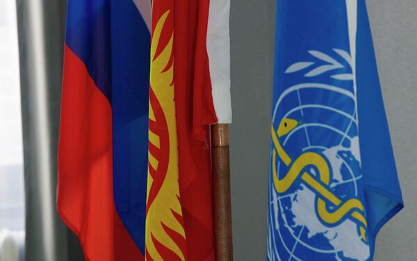 Посольство России в Кыргызстане и представители Всемирной организации здравоохранения передали Министерстве здравоохранения КР комплекты для оказания медпомощи при чрезвычайных ситуациях, сообщает пресс-служба Минздрава - Sputnik Кыргызстан