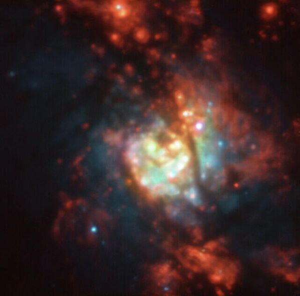 Тысячи новых звезд в галактике NGC 5236, полученные телескопом ESO в обсерватории в Чили - Sputnik Кыргызстан