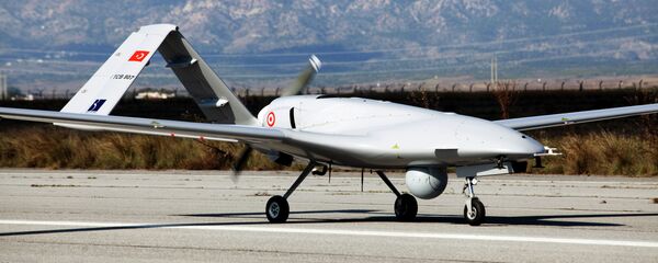 Түркиянын учкучсуз аппараттарынын мыкты дрон Bayraktar TB2. Архив - Sputnik Кыргызстан