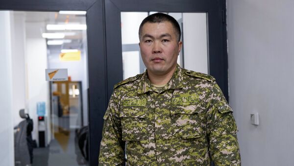 Өрт өчүрүү жана алдын алуу башкармалыгынын башчысынын орун басары, майор Азиз Бейшекеев - Sputnik Кыргызстан