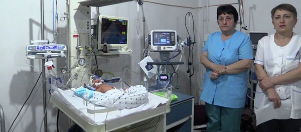 Россияга рахмат: Тоолуу Карабахта мектеп, ооруканалар ачыла баштады Россияга рахмат: Тоолуу Карабахта мектеп, ооруканалар ачыла баштады - Sputnik Кыргызстан