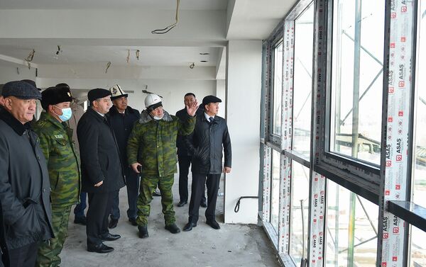 Вице-премьер өткөрмө жайды реконструкциялоо жарандарга ыңгайлуу шарттарды түзүүгө багытталганын белгилеген - Sputnik Кыргызстан