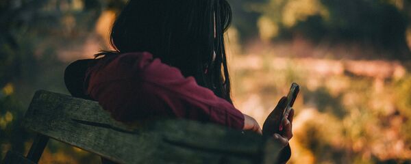 Влияние социальной сети на жизнь подростков Влияние социальной сети на жизнь подростков - Sputnik Кыргызстан