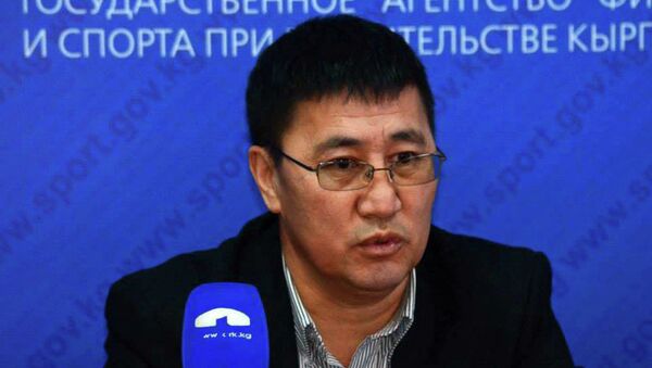 Бывший главный тренер Кыргызстана по боксу Адылкан Бекболотов. Архивное фото - Sputnik Кыргызстан