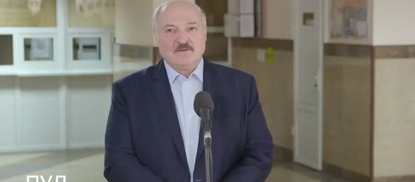 МОК ввел санкции против Лукашенко — что ответил президент Беларуси. Видео - Sputnik Кыргызстан