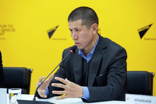Заместитель начальника управления городского транспорта мэрии Бишкека Нурлан Атыканов - Sputnik Кыргызстан
