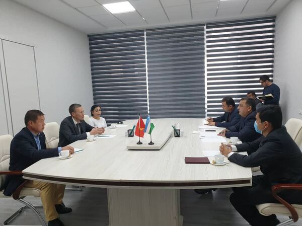 Соода-логистикалык борбор салынбайт. Ат-Башынын акими менен маек - Sputnik Кыргызстан