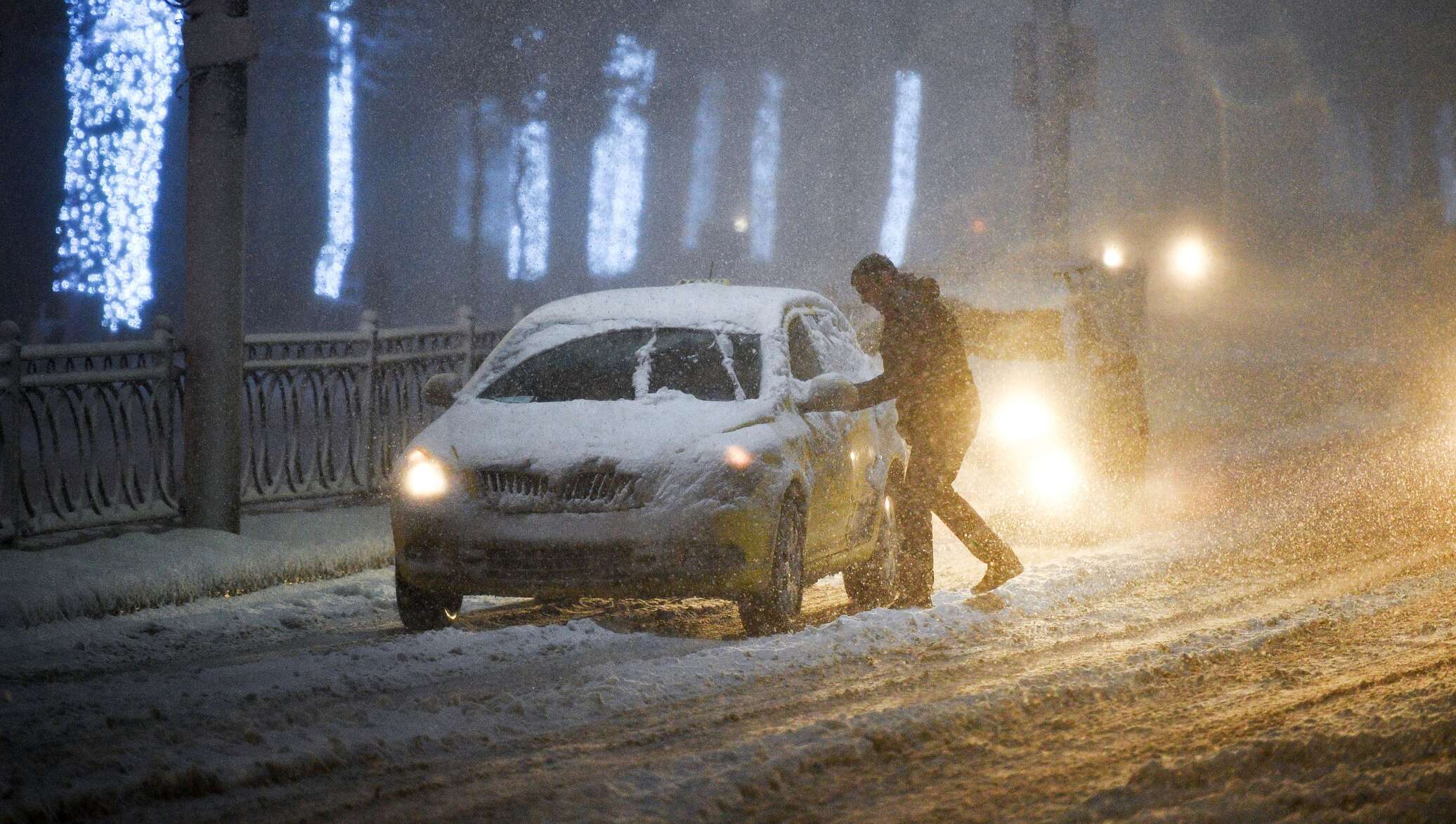 Автомобиль не сразу заводится