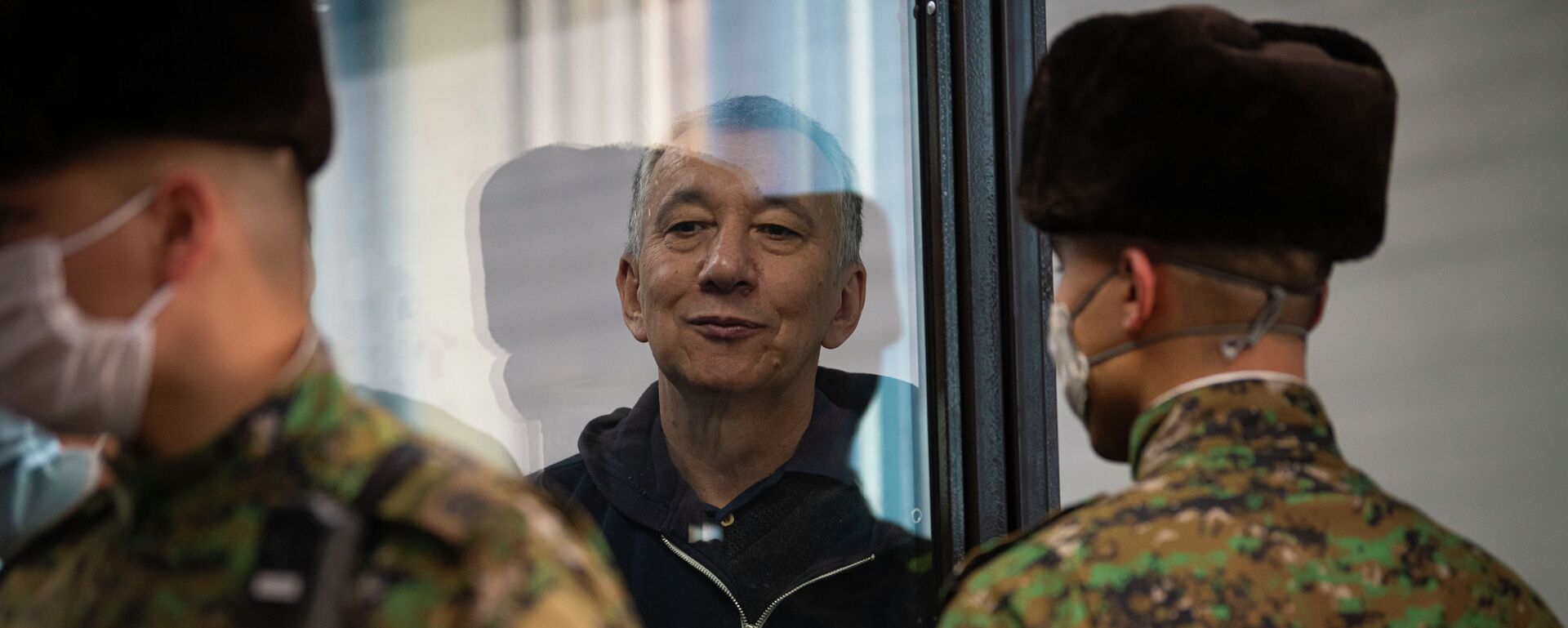 Мурдагы президент Алмазбек Атамбаевдин аппаратынын жетекчиси Фарид Ниязов - Sputnik Кыргызстан, 1920, 31.05.2026