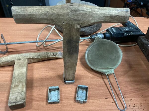 Цех с оборудованием для наркотиков нашли в Токтогуле. Фото - Sputnik Кыргызстан