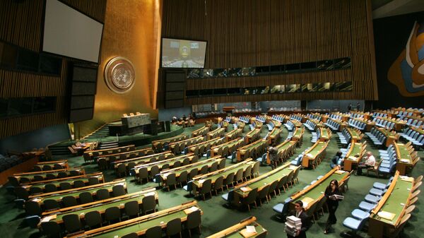 Зал Генассамблеи Организации Объединенных Наций в Нью-Йорке. Архивное фото - Sputnik Кыргызстан