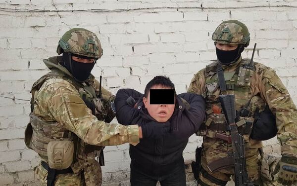 Во время спецоперации в Бишкеке и Джалал-Абадской области были задержаны пять членов организованной преступной группировки - Sputnik Кыргызстан