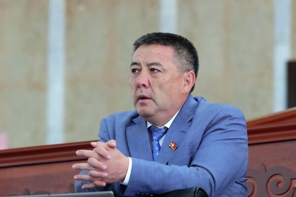 Депутат Улукбек Ормонов - Sputnik Кыргызстан