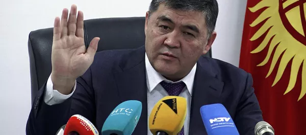 Камчыбек Ташиев рассказал о роскошной жизни судей Верховного суда — видео - Sputnik Кыргызстан