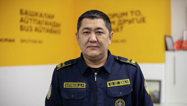 ӨКМдин Калкты жана аймакты коргоо башкармалыгынын башчысы, подполковник Дайырбек Каримов - Sputnik Кыргызстан