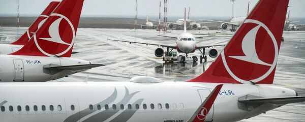 Самолеты авиакомпании Turkish Airlines в Международном аэропорту Стамбул. Архивное фото - Sputnik Кыргызстан