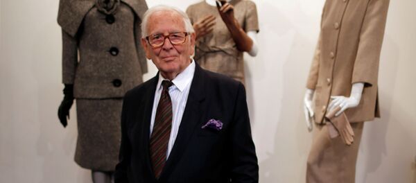 Французский модельер Пьер Карден. Архивное фото - Sputnik Кыргызстан