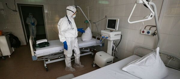 Ооруканадагы дарыгер. Архив - Sputnik Кыргызстан