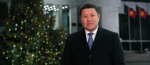 Талант Мамытовдун жаңы жылдык куттуктоосу. Видео - Sputnik Кыргызстан