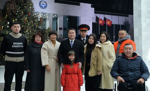 Новогоднее поздравление и.о. президента Таланта Мамытова  - Sputnik Кыргызстан