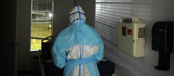 Медицинский работник в больнице - Sputnik Кыргызстан