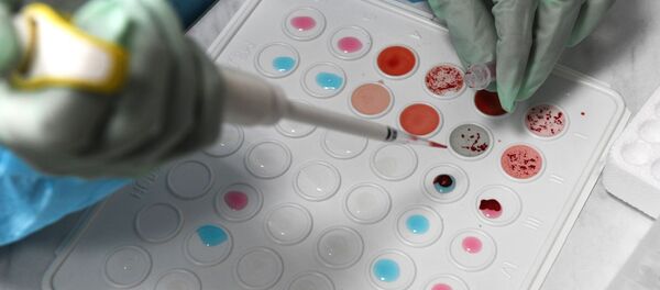 Кан тобун аныктоо үчүн тез анализ. Архив - Sputnik Кыргызстан