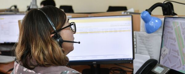 Колл-центрдин ишкери. Архив - Sputnik Кыргызстан