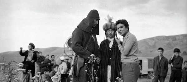 Съемки фильма Шамшиева Алые маки Иссык-Куля - Sputnik Кыргызстан