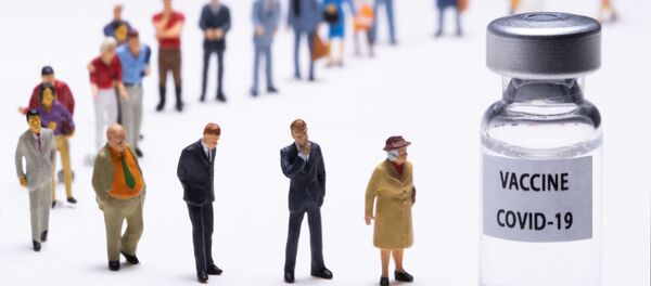 Всего на сегодняшний день вакцину получили порядка 15,5 миллионов человек
 - Sputnik Кыргызстан