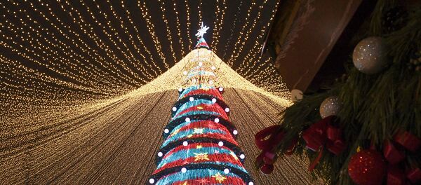 Главная городская ёлка. Архивное фото - Sputnik Кыргызстан