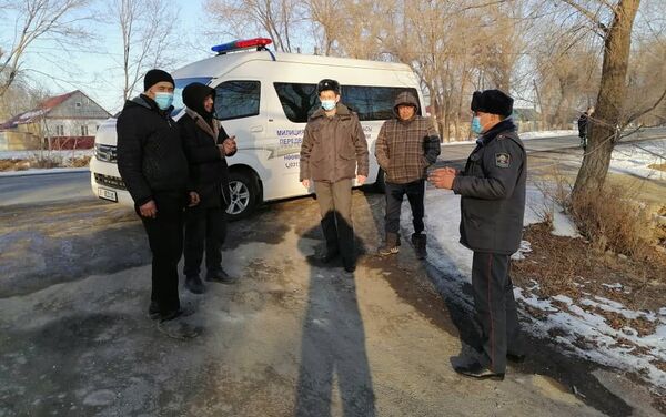 Чүйдүн Панфилов районунда милициянын көчмө пунктулары иштеп баштады. - Sputnik Кыргызстан