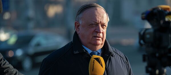 Российский депутат и глава миссии МПА СНГ Виктор Заварзин - Sputnik Кыргызстан