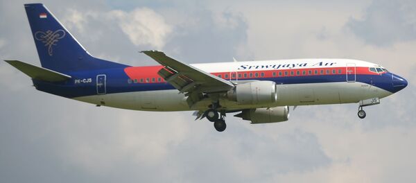 Самолет Boeing 737-300 компании Sriwijaya Air. Архивное фото - Sputnik Кыргызстан