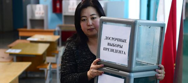 Подготовка избирательных участков в Бишкеке - Sputnik Кыргызстан
