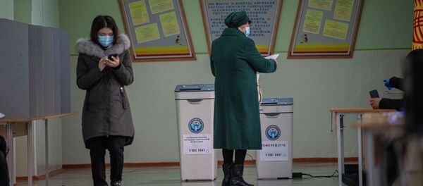 Ход голосования на выборах президента и референдума в Бишкеке - Sputnik Кыргызстан