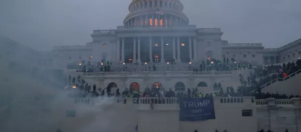 Акция протеста сторонников Трампа в Вашингтоне  - Sputnik Кыргызстан