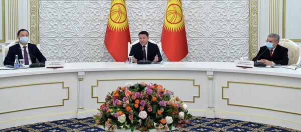 Встреча и. о. президента КР Таланта Мамытова с главами миссий международных наблюдателей - Sputnik Кыргызстан