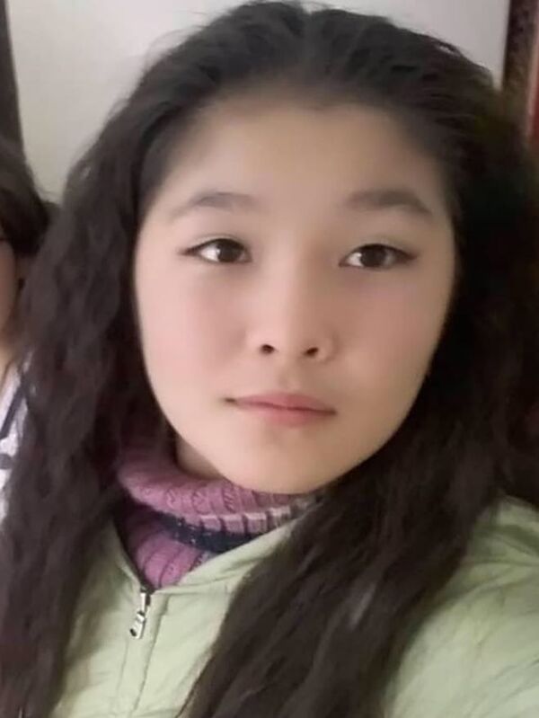 Под Бишкеком пропала 16-летняя девочка, ушла из дома еще 20 декабря — фото  - Sputnik Кыргызстан
